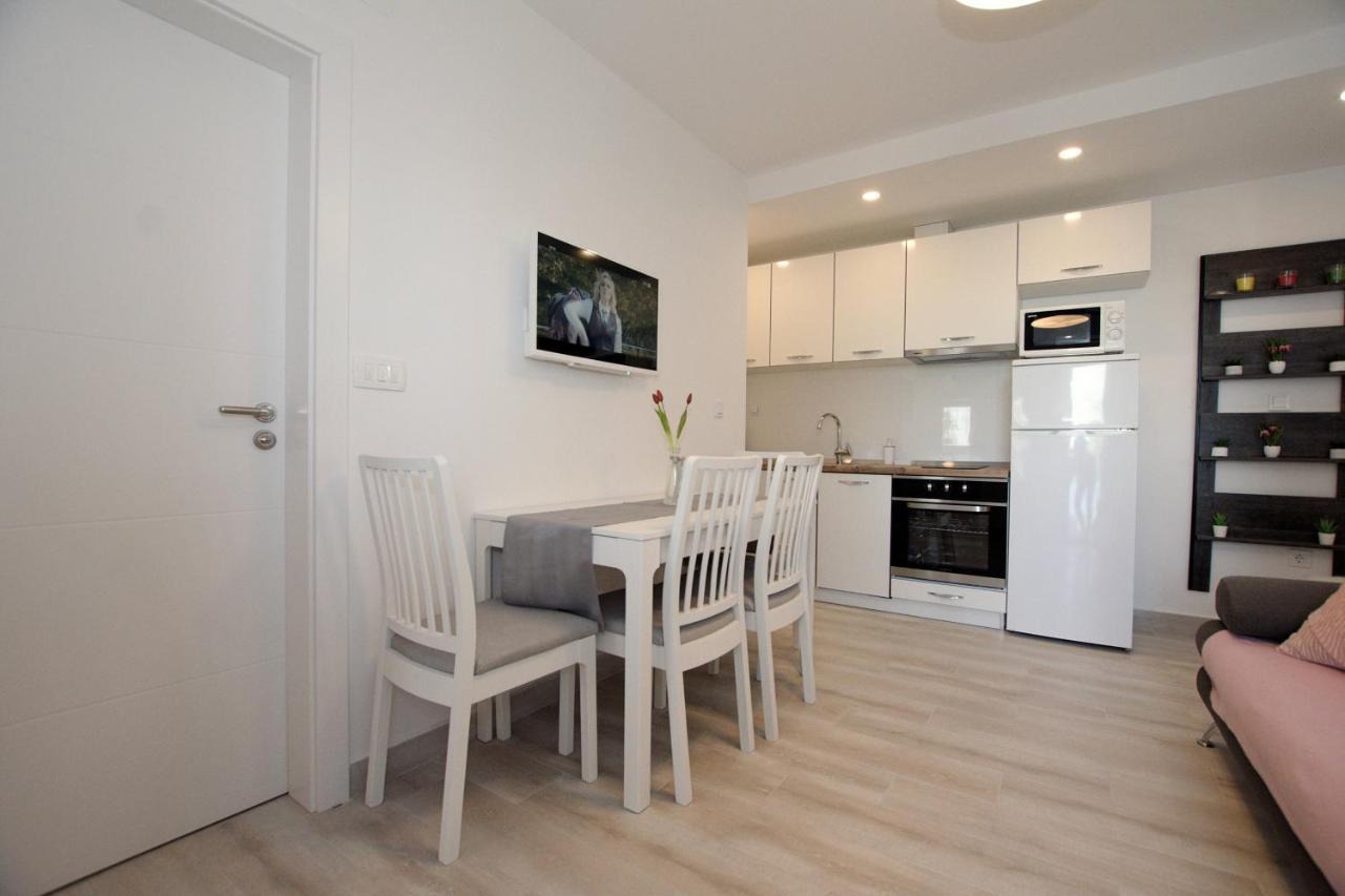 Apartments By The Sea Kozino, Zadar - 5803 Exterior photo